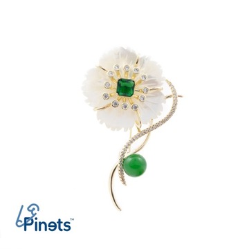 PINETS Piękna Broszka Kwiat pozłacany z masą perłową i cyrkoniami