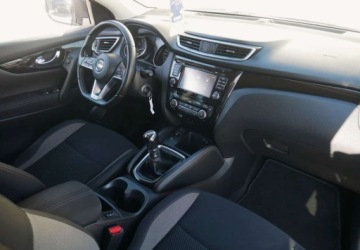 Nissan Qashqai II Crossover Facelifting 1.6 DiG-T 163KM 2018 Nissan Qashqai Nissan Qashqai 1.6 DIG-T Acenta 1.6 Benzyna 163KM, zdjęcie 21