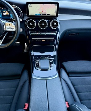 Mercedes GLC C253 SUV Facelifting 2.0 300d 245KM 2021 Mercedes GLC 300 AMG,4-Matic,Pneumatyka, zdjęcie 15