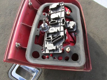 ФОНАР ЗАДНИЙ ПРАВЫЙ VW PASSAT B5 FL COMBI 3B9945096