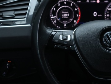 Volkswagen Tiguan II SUV 2.0 TSI 180KM 2018 VW Tiguan 2.0 TSI, Salon Polska, 4X4, DSG, Navi, zdjęcie 19