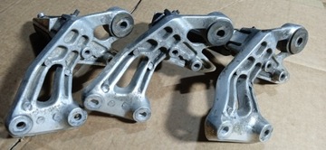 YAMAHA XJ 900 4KM 93-03 ЛЕВАЯ ПОДНОЖКА КРЕПЛЕНИЕ ЗАДНЕГО ПАССАЖИРА