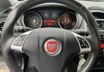 Fiat Punto Punto 2012 Hatchback 3d 1.2 8v 69KM 2015 Fiat Punto 2012 1,2 69KM Klimatyzacja Bluetooth 1.2 Benzyna 69KM, zdjęcie 11