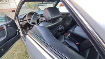 Mercedes Klasa E W124 Coupe 2.0 136KM 1995 MERCEDES-BENZ C124 E200 2.0 benzyna 136KM 1995r, zdjęcie 13