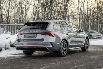 Skoda Octavia IV 2026 Škoda Octavia Skoda Octavia Combi RS 2.0 TSI 265, zdjęcie 5