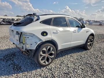 Jaguar E-Pace 2020 Jaguar E-Pace SE 2020 2.0 Benzyna 246KM, zdjęcie 3