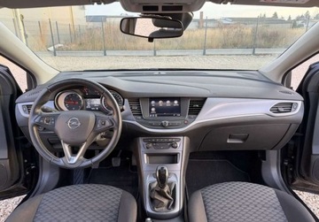 Opel Astra K Sportstourer Facelifting 1.2 Turbo 110KM 2022 Opel Astra 1.2 T 110 KM 2022r 38.000 km Warszawa 1.2 Benzyna 110KM, zdjęcie 5