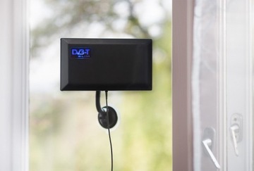 Мощная АНТЕННА DVB-T2 для внутреннего ТВ с усилителем USB A8U