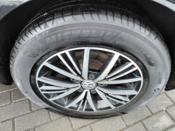 Volkswagen Golf VII Hatchback 3d 2.0 TDI BlueMotion Technology 150KM 2016 Volkswagen Golf Allstar Navi Klimatronik Radar LED 2xPDC 2.0 Diesel 150KM, zdjęcie 7