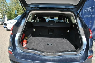 Ford Mondeo V Kombi Facelifting 2.0 EcoBlue 190KM 2020 Ford Mondeo Vignale Kombi 2,0Ecoblue 190KM A8 ASO, zdjęcie 8