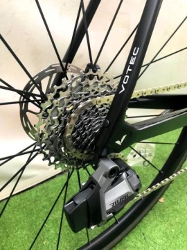 Дорожный велосипед Votec VRX CARBON SRAM RIVAL AXS 2X12S FRAME L 57CM
