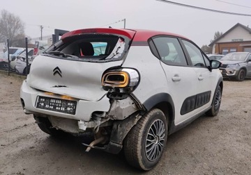 Citroen C3 III Hatchback 1.2 PureTech 82KM 2017 Citroen C3 2017r, 1.2 Benzyna. Lekko uszkodzony tyl. Jezdzi. 1.2 Benzyna, zdjęcie 3