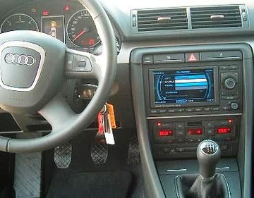 AUDI A4 B6 B7 RÁMEČEK MŘÍŽKA NA RÁDIO 7467
