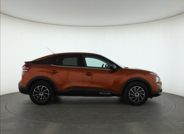 Citroen C4 III SUV 1.2 PureTech 130KM 2021 Citroen C4 1.2 PureTech, Salon Polska, Serwis ASO, zdjęcie 5