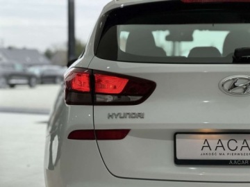 Hyundai i30 III Wagon 1.4 MPi 100KM 2019 Hyundai i30 Select Asystent hamowania Lane Assist Bluetooth FV23, zdjęcie 34