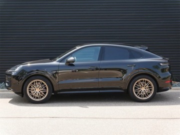 Porsche Cayenne III SUV Facelifting 3.0 353KM 2025 PORSCHE Cayenne Coupe Black Edition Suv 2.0 (353KM) 2025, zdjęcie 1