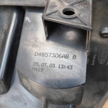 CHRYSLER OE 04857306AB SVĚTLO ZADNÍ KOMBINOVANÁ