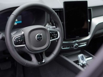 Volvo XC60 II 2026 VOLVO XC60 B5 AWD Ultra Black Edition Suv 2.0 (264KM) 2026, zdjęcie 8