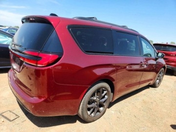 Chrysler Pacifica II 2023 Chrysler Pacifica Touring L 2023 3.6 Benzyna 287KM, zdjęcie 3