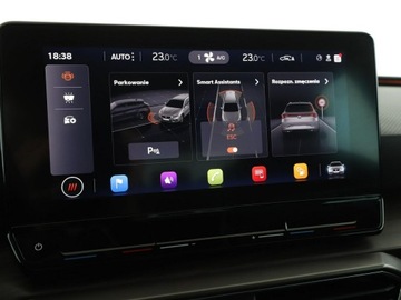 Seat Leon IV Sportstourer 1.5 eTSI (MHEV) 150KM 2021 Seat Leon DSG virtual cocpit navi LED czujniki, zdjęcie 25