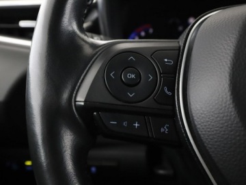 Suzuki Swace Kombi 1.8 Hybrid 122KM 2022 Suzuki Swace Comfort+ hybryda grzane fotele kamera, zdjęcie 30