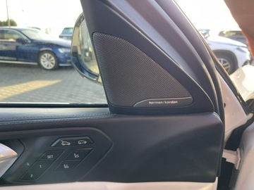 BMW X6 G06 M SUV 3.0 M50d 400KM 2020 BMW X6 M M50dMpakiet Xdrive Skóra Pamięć, zdjęcie 12