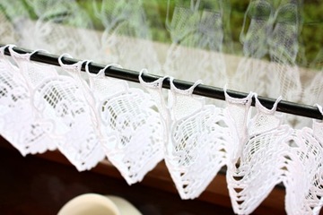 Заздростка Гипюровая белая штора для кухни 40