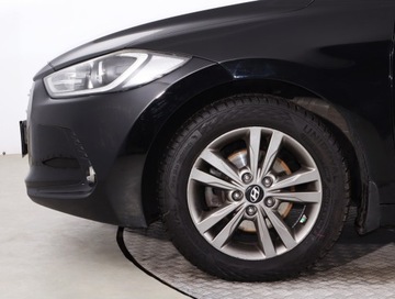 Hyundai Elantra VI Sedan 1.6 MPI 128KM 2016 Hyundai Elantra 1.6 CVVT, Salon Polska, zdjęcie 14