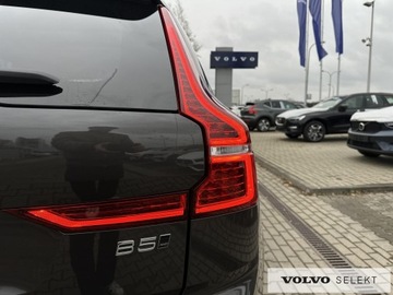 Volvo XC60 II 2025 Volvo XC 60 XC60 B5 B AWD Ultra Dark aut, Pakiet C, zdjęcie 10