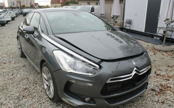 DS 5 Hatchback (Citroen) 1.6 THP 200KM 2011 Citroen DS5 1.6 Benzyna 200KM, zdjęcie 2