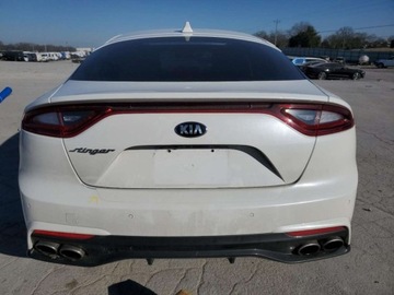 Kia Stinger Liftback 2.0 T-GDI 255KM 2018 Kia Stinger Premium 2018 2.0l 2.0 Benzyna 255KM, zdjęcie 2