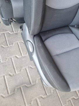 MAZDA 5 МЕСТ СИДЕНИЙ 7 ЧЕЛОВЕК