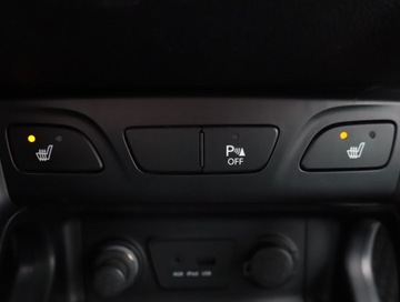 Hyundai ix35 SUV 1.6 GDI 135KM 2010 Hyundai ix35 1.6 GDI, Skóra, Klima, Klimatronic, zdjęcie 21