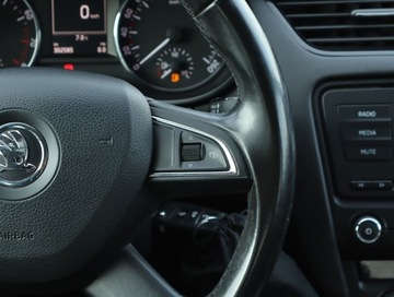 Skoda Octavia III Liftback 1.4 TSI 140KM 2013 Skoda Octavia 1.4 TSI, Salon Polska, Serwis ASO, zdjęcie 17