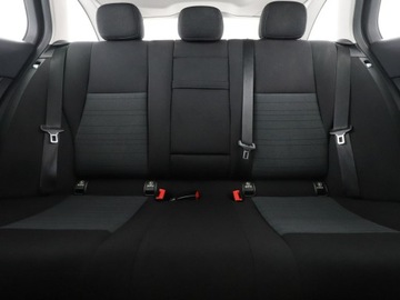 Mercedes Klasa C W205 2015 Mercedes C 180 BlueTEC Klimatyzacja Nawigacja, zdjęcie 17
