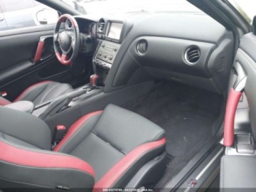Nissan GT-R 2016 Nissan GT-R Black Edition 2016 3.8l 3.8 Benzyna 545KM, zdjęcie 9