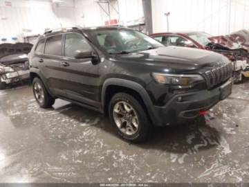 Jeep Cherokee V 2019 Jeep Cherokee Trailhawk 2019 3.2 Benzyna 271KM, zdjęcie 5