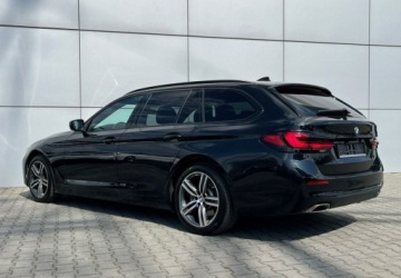 BMW Seria 5 G30-G31 Touring Facelifting 2.0 520d 190KM 2022 BMW Seria 5 Skora Automat Hak Virtual Grzane fotele Led Navi Kamera, zdjęcie 9