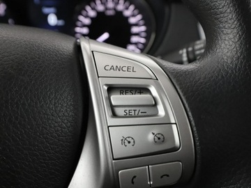 Nissan X-Trail III Terenowy 1.6 DIG-T 163KM 2015 Nissan X-Trail Niska cena Klimatyzacja Czujniki, zdjęcie 26