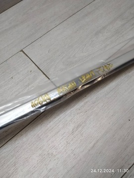 10649. MACAN LIŠTA ZHRNUJÍCÍ LEVÝ ZADNÍ 95B839475C