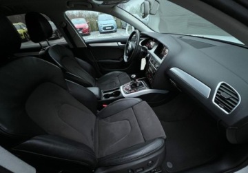 Audi A4 B8 Avant 2.7 TDI 190KM 2011 Audi A4 Avant bezwypadekserwisS LINEjedzie jak nowe 2.7 Diesel 190KM, zdjęcie 27