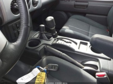 Toyota FJ Cruiser 4.0 239KM 2007 Toyota FJ 2007 r., 4,0L 4.0 Benzyna 239KM, zdjęcie 12