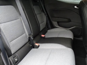 Renault Clio V Hatchback 5d Facelifting 1.0 TCe 90KM 2025 Od ręki - Generation X-Tronic 1.0 TCe 90KM, zdjęcie 6