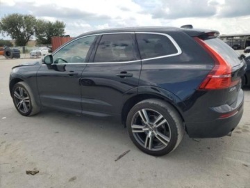 Volvo XC60 II 2021 Volvo XC 60 2021, 2.0L, T5 MOMENTUM, od ubepieczalni 2.0 Benzyna 250KM, zdjęcie 4