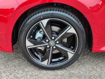 Toyota Yaris IV Hatchback Facelifting 1.5 Hybrid Dynamic Force 130KM 2026 Executive 1.5 Hybrid 130KM| Podgrzewane fotele!, zdjęcie 16