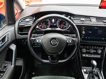 Volkswagen Touran III 2.0 TDI 150KM 2018 VOLKSWAGEN Touran 2.0 TDI DSG Minivan 150KM 2018, zdjęcie 10