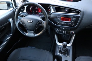 Kia Ceed II Kombi Facelifting 1.4 DOHC 100KM 2017 Kia Ceed 1.4 CVVT, Salon Polska, Klima, Parktronic, zdjęcie 6