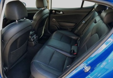 Kia Stinger Liftback 2.0 T-GDI 255KM 2018 Kia Stinger Kia Stinger 2.0 T-GDI GT Line 2.0 Benzyna 255KM, zdjęcie 27