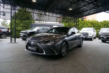 Lexus ES VII (XV70) 2022 Lexus ES Prestige Bezwyp ASO Krajowy Iwl Hybryda MarkLevinson Cam360 LED R