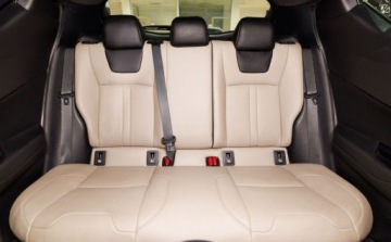 Toyota C-HR I Crossover Facelifting 2.0 Hybrid Dynamic Force 184KM 2019 Toyota C-HR 2.0 Hybrid Selection 2.0 Hybryda 184KM, zdjęcie 16